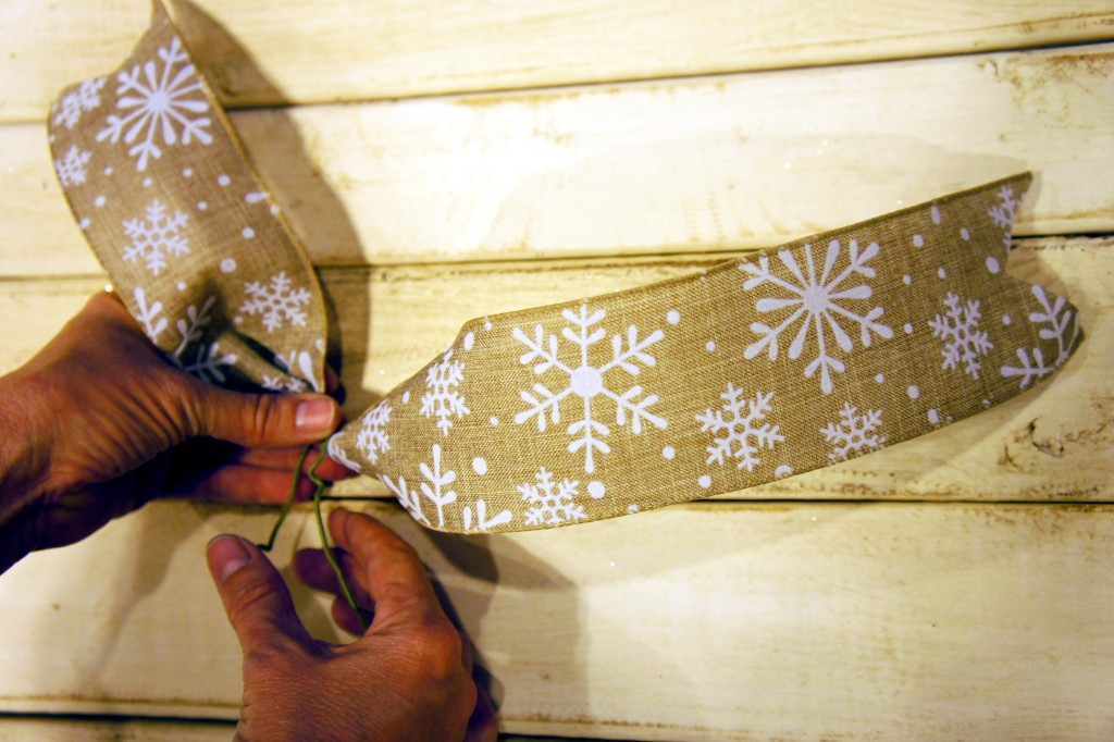 winter, woodland theme, winter woodland wreath, snow owls, snowflakes, diy, craft, wreath, our messy table