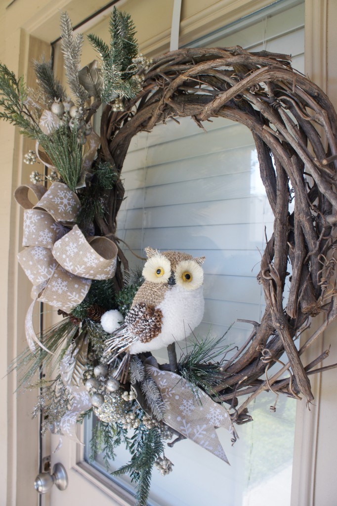 winter, woodland theme, winter woodland wreath, snow owls, snowflakes, diy, craft, wreath, our messy table