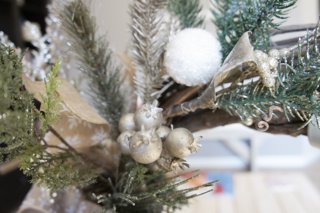 winter, woodland theme, winter woodland wreath, snow owls, snowflakes, diy, craft, wreath, our messy table