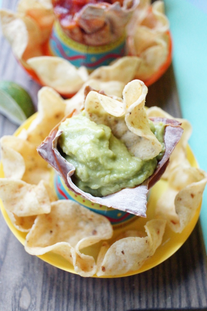 queso bowl, wonton, wonton cup, chips and salsa, guacamole, entertaining, appetizer, mini sombrero dippers, dip, chips and dip, our messy table, taco tuesday 