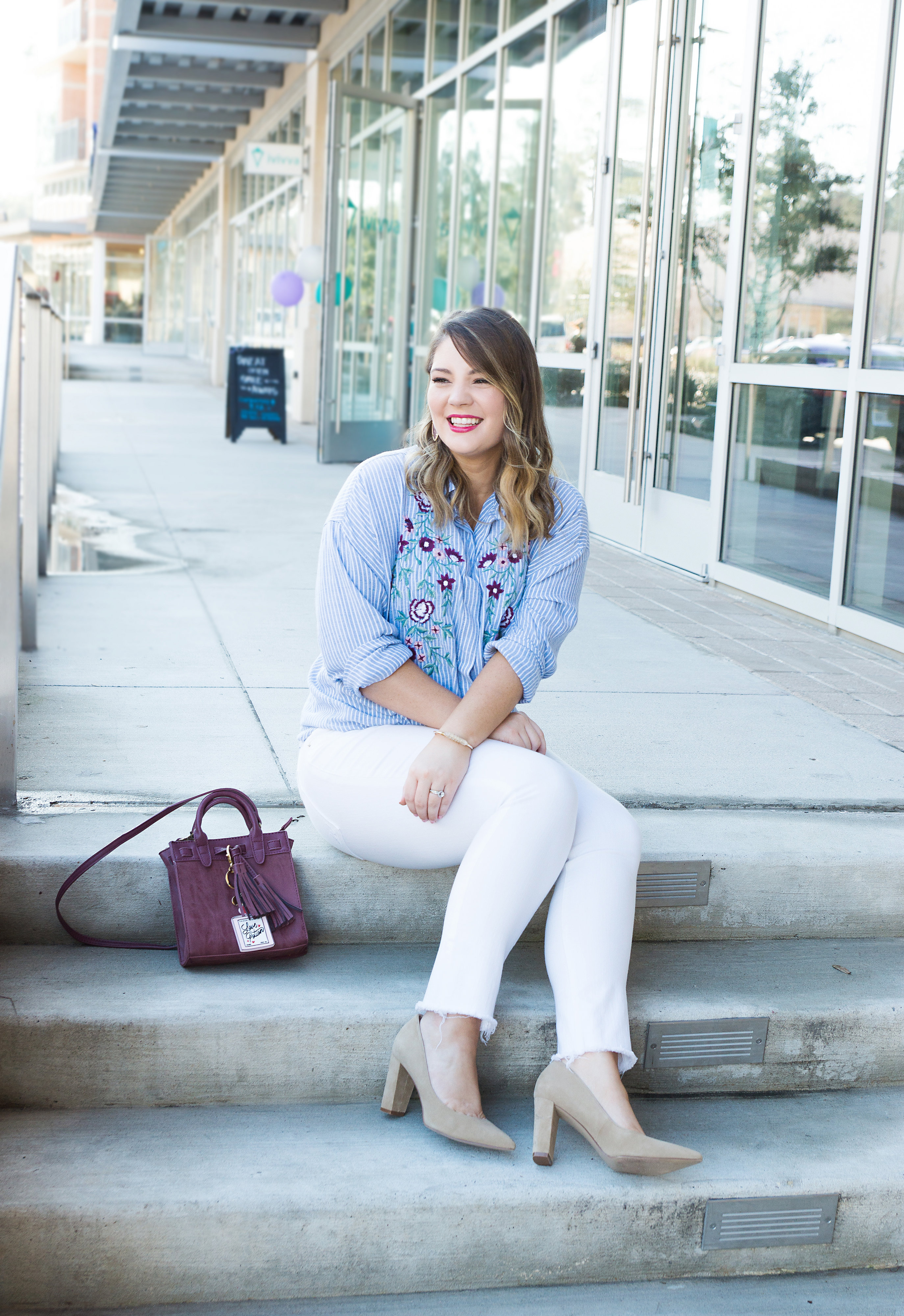 embroidered flower trend, embroidery, embroidered flowers, francesca's, winter to spring, spring outfits, ootd, 