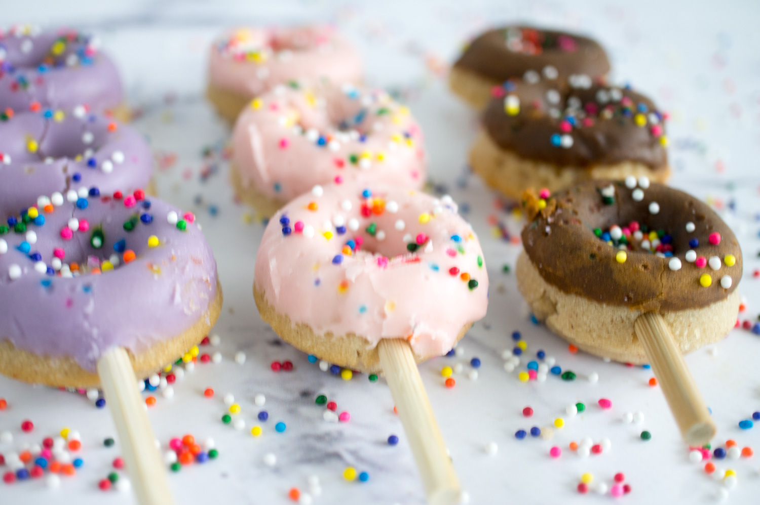 mini donut kabobs, donuts, mini donuts, cake donuts, brunch, recipe, dessert, sweet treats, 