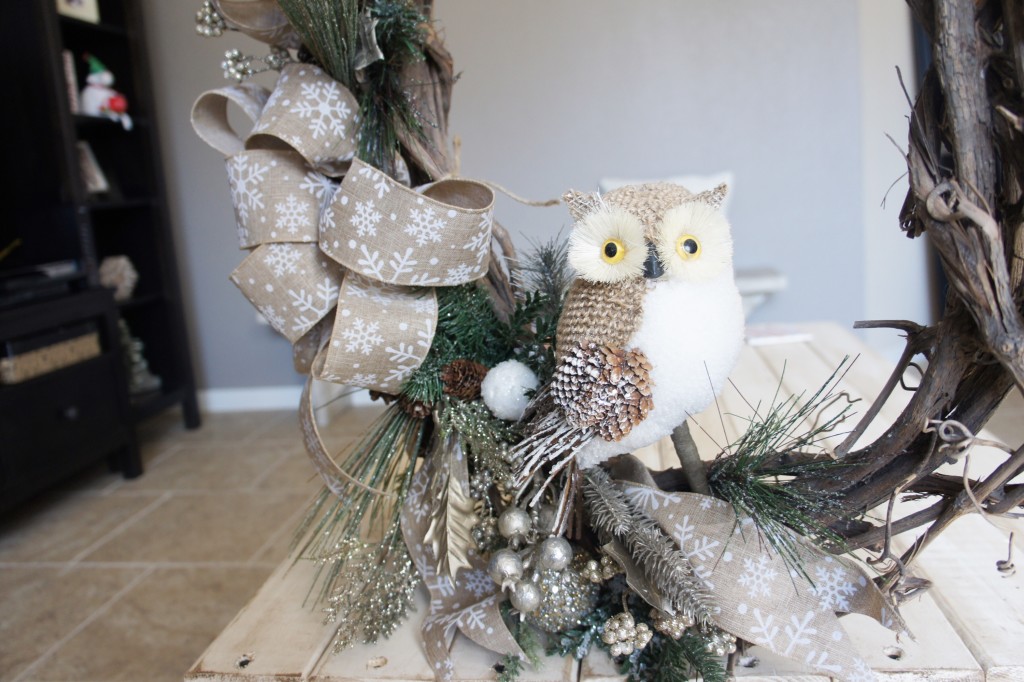 winter, woodland theme, winter woodland wreath, snow owls, snowflakes, diy, craft, wreath, our messy table